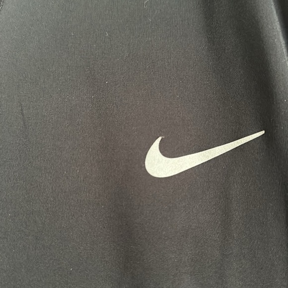 Nike Leggings - Picture 2 of 9